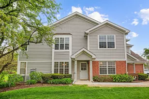 2936 Heatherwood Dr, Schaumburg, IL 60194 - Photo 1