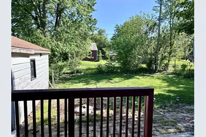 2208 W Vernon Court, Peoria, IL 61604 - Photo 11