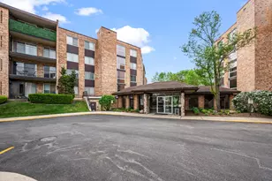 1103 S Hunt Club Dr, Mount Prospect, IL 60056 - Photo 21