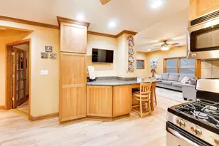 3505 N Nottingham Ave, Chicago, IL 60634 - Photo 13