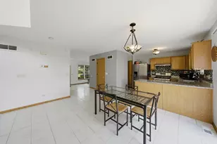 1620 Manor Oaks Dr, Plainfield, IL 60586 - Photo 9