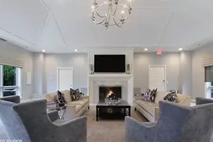 2288 Royal Ridge Dr, Northbrook, IL 60062 - Photo 27