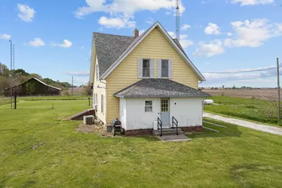 2357 50th Avenue, Aledo, IL 61231 - Photo 7