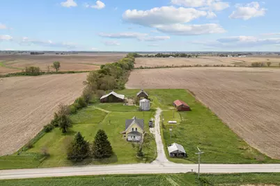 2357 50th Avenue, Aledo, IL 61231 - Photo 13