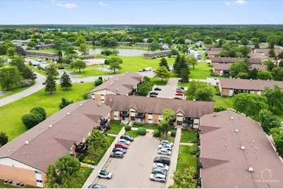 20A Kingery Quarter #201, Willowbrook, IL 60527 - Photo 33