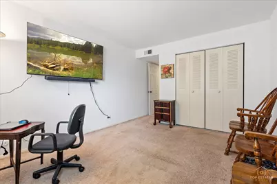 20A Kingery Quarter #201, Willowbrook, IL 60527 - Photo 23