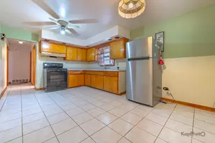 15214 Evers St, Dolton, IL 60419 - Photo 9