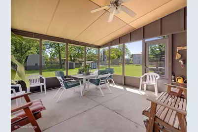 1925 Glencoe Street, Wheaton, IL 60187 - Photo 13