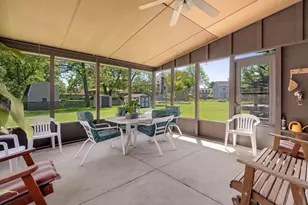 1925 Glencoe St, Wheaton, IL 60187 - Photo 13