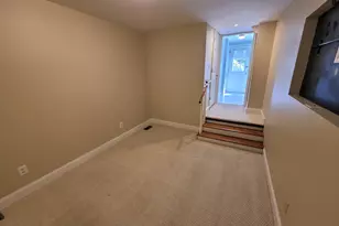 128 N Indiana Ave, Salem, IL 62881 - Photo 13