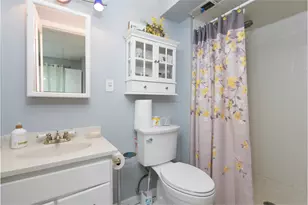 354 Heather Ave, Grayslake, IL 60030 - Photo 17