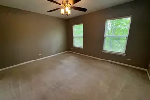 5 Melrose Ct, South Elgin, IL 60177 - Photo 9