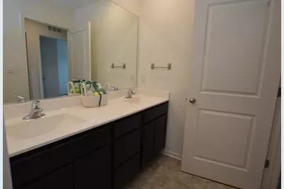 6816 Cobble Springs Lane, Wonder Lake, IL 60097 - Photo 29