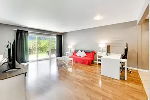 5400 Carriageway Dr, Rolling Meadows, IL 60008 - Photo 3