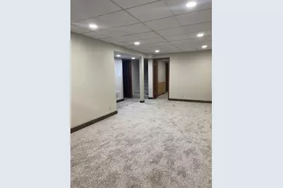 4117 Hillandale Road, Davenport, IA 52806 - Photo 21