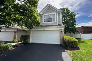 1942 Town Dr, Naperville, IL 60565 - Photo 1