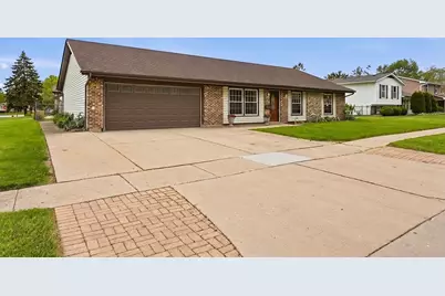 1402 Cynthia Lane, Hanover Park, IL 60133 - Photo 3