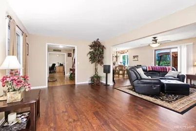 39W089 Adobe Ridge, Elgin, IL 60124 - Photo 5