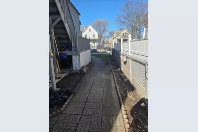 1833 N Tripp Avenue, Chicago, IL 60639 - Photo 1