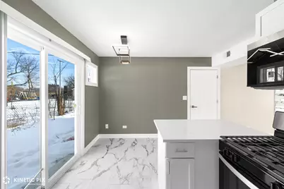 1412 W Broadview Avenue, Crete, IL 60417 - Photo 13