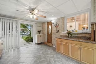 9437 N Lockwood Ave, Skokie, IL 60077 - Photo 11