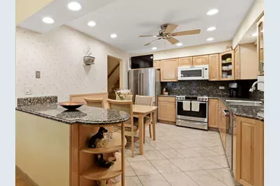 9437 N Lockwood Avenue, Skokie, IL 60077 - Photo 7