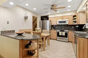 9437 N Lockwood Ave, Skokie, IL 60077 - Photo 7