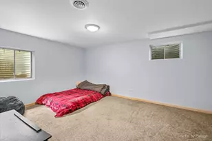 915 S 8th St, Dekalb, IL 60115 - Photo 17