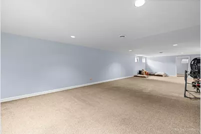 915 S 8th Street, Dekalb, IL 60115 - Photo 15
