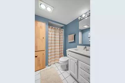 915 S 8th Street, Dekalb, IL 60115 - Photo 21