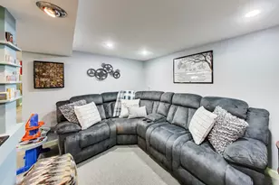 6732 W Rascher Ave, Chicago, IL 60656 - Photo 37
