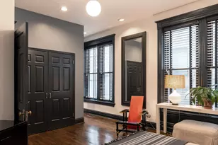 808 W Buckingham Pl, Chicago, IL 60657 - Photo 27
