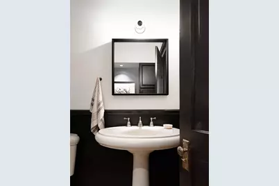 808 W Buckingham Place #1, Chicago, IL 60657 - Photo 9