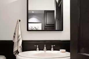 808 W Buckingham Pl, Chicago, IL 60657 - Photo 9