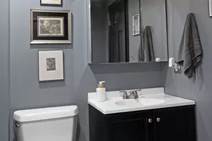 808 W Buckingham Pl, Chicago, IL 60657 - Photo 39