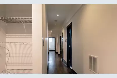 808 W Buckingham Place #1, Chicago, IL 60657 - Photo 43