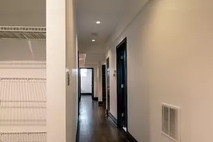 808 W Buckingham Pl, Chicago, IL 60657 - Photo 43