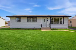 1021 Anna Ave, Machesney Park, IL 61115 - Photo 1