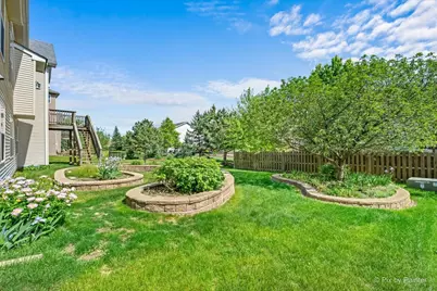 3064 Fairhaven Lane, Lake in the Hills, IL 60156 - Photo 35