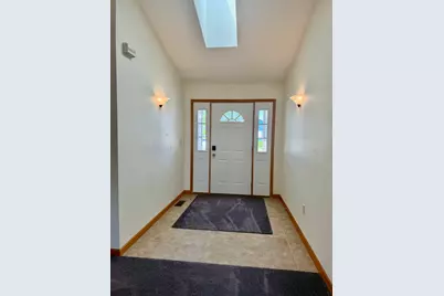 901 East 21st Street, Sterling, IL 61081 - Photo 3