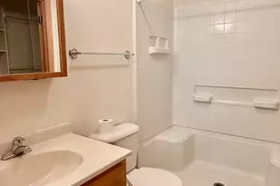901 E 21st St, Sterling, IL 61081 - Photo 11