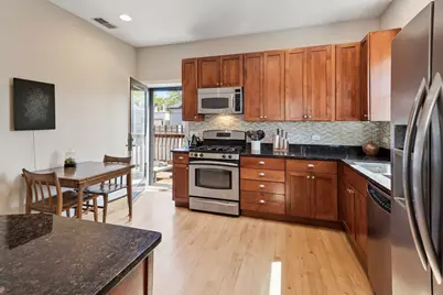 1639 W Winona Street #D, Chicago, IL 60640 - Photo 5
