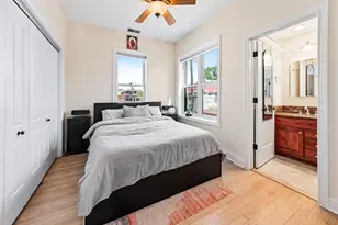 1639 W Winona St, Chicago, IL 60640 - Photo 9