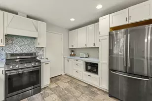 1010 Parkview Dr, Mahomet, IL 61853 - Photo 23