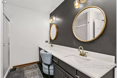 4N475 S Robert Frost Circle, Saint Charles, IL 60175 - Photo 15