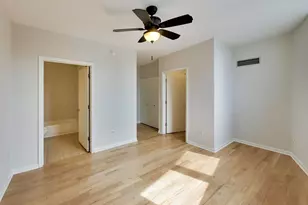600 N Dearborn St, Chicago, IL 60610 - Photo 9
