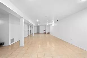 8035 S Kolin Ave, Chicago, IL 60652 - Photo 23