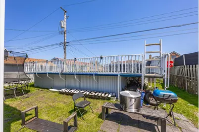 8035 S Kolin Avenue, Chicago, IL 60652 - Photo 5