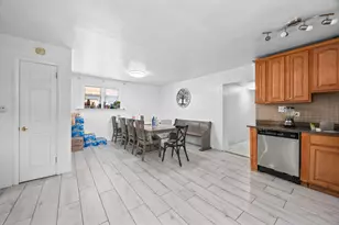 8035 S Kolin Ave, Chicago, IL 60652 - Photo 7