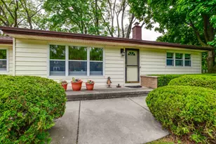 1284 Deerfield Pl, Highland Park, IL 60035 - Photo 27